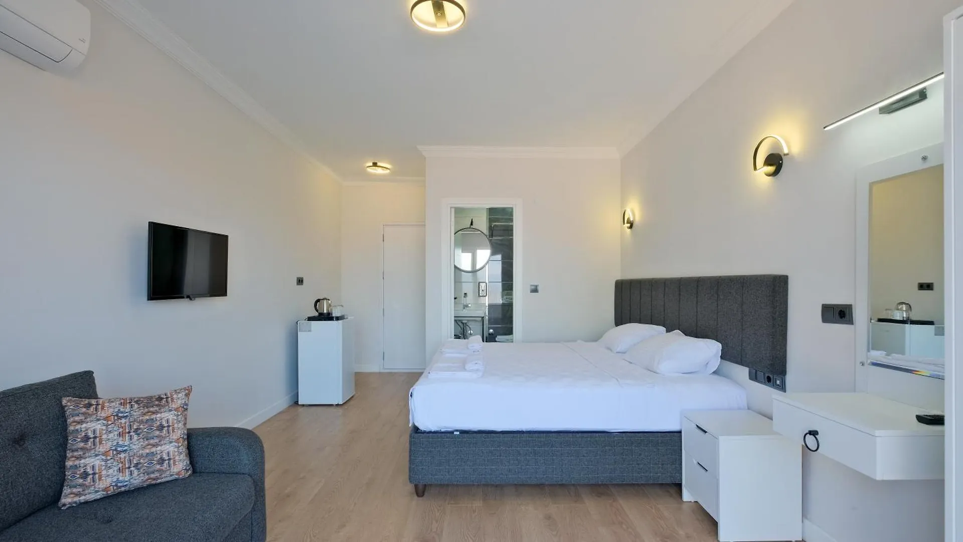 Miralya Suites 费特希耶
